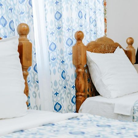 B-House Boutique With Terrace Hotell Buchara Exteriör bild