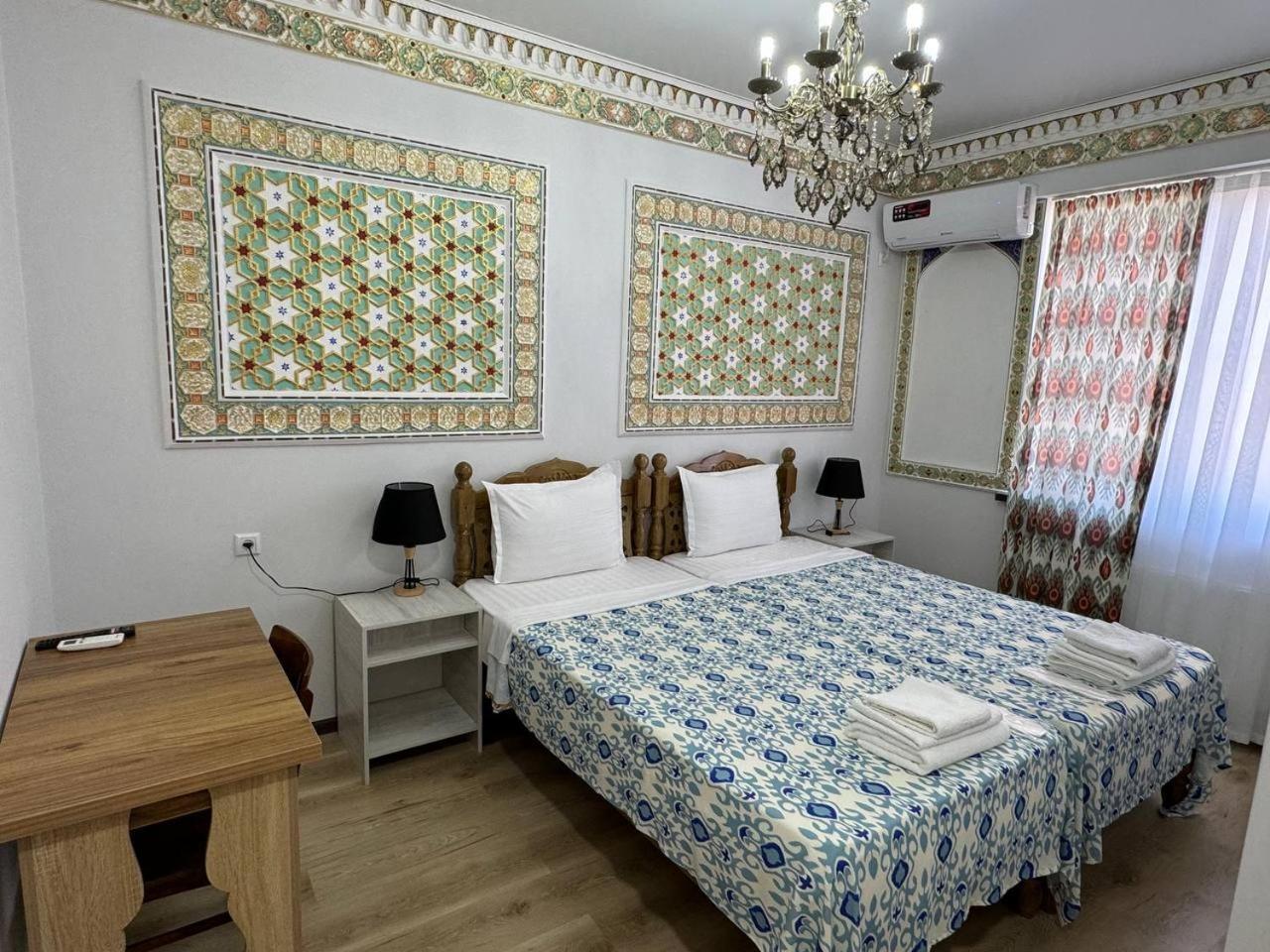B-House Boutique With Terrace Hotell Buchara Exteriör bild