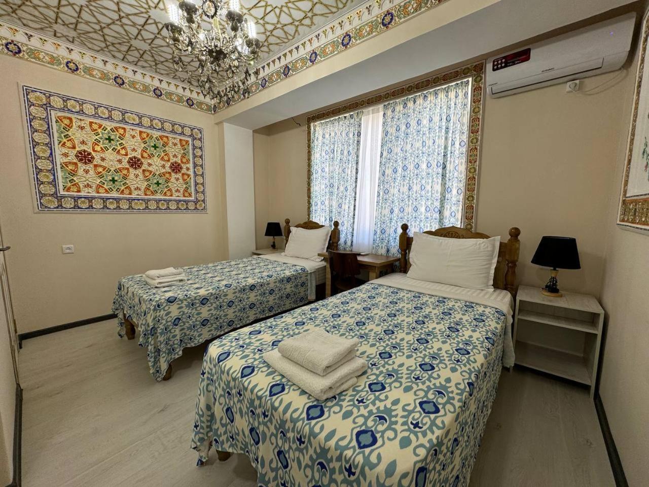 B-House Boutique With Terrace Hotell Buchara Exteriör bild