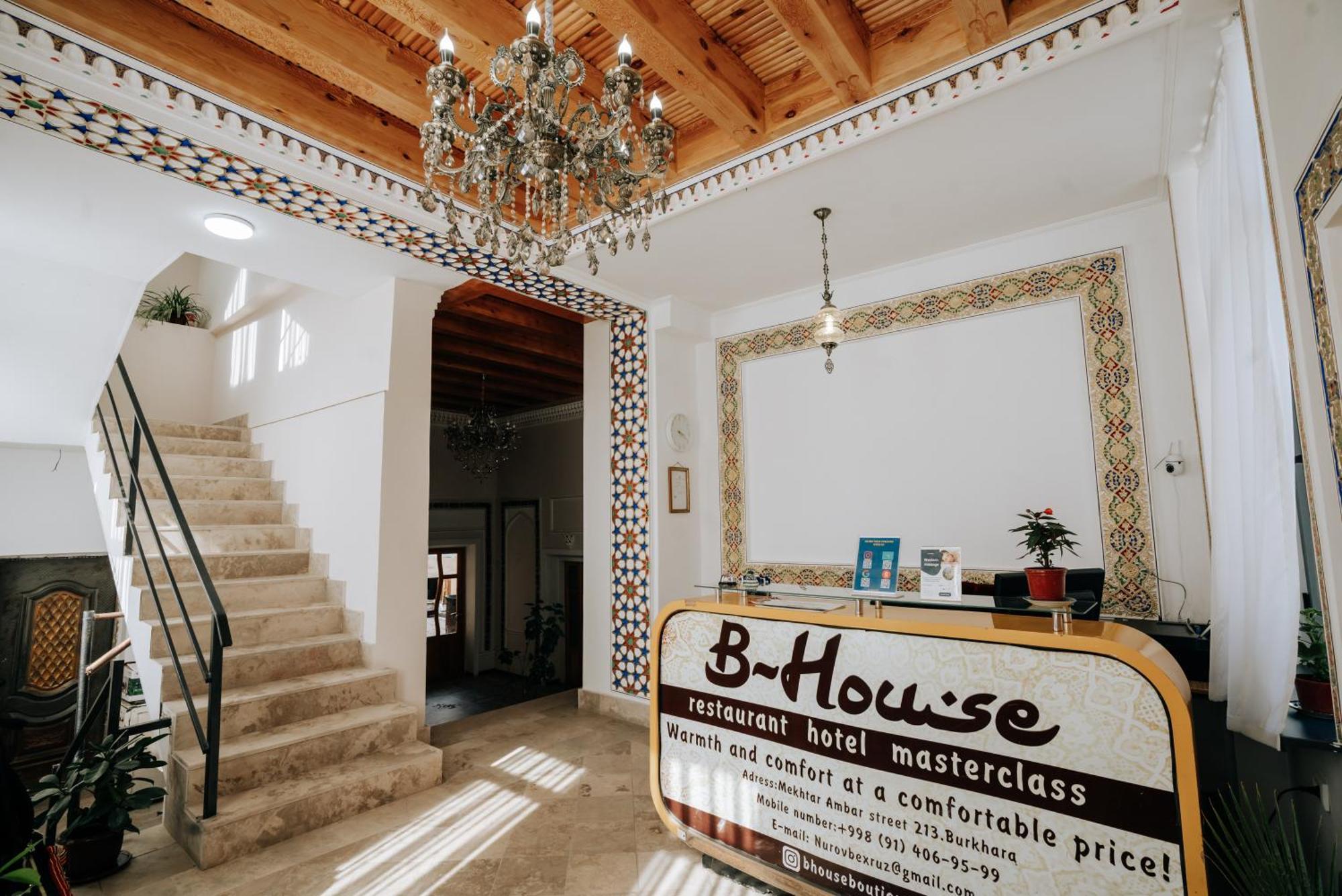 B-House Boutique With Terrace Hotell Buchara Exteriör bild