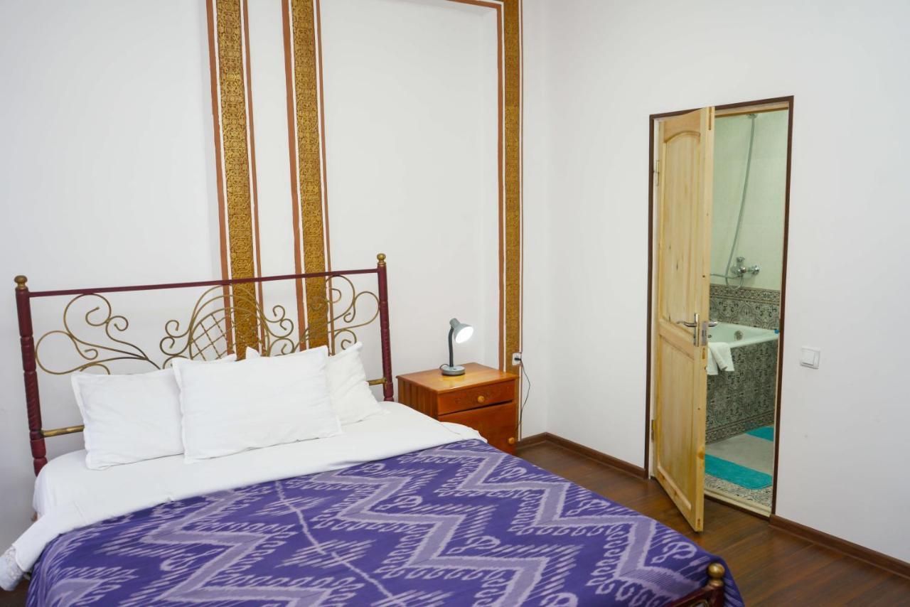 B-House Boutique With Terrace Hotell Buchara Exteriör bild